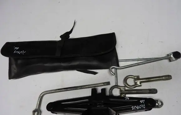 Toyota Auris 150 Glove box set 
