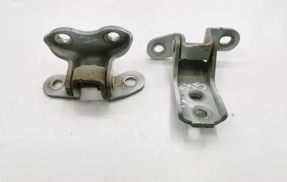 Toyota Auris E180 Front door hinges set 