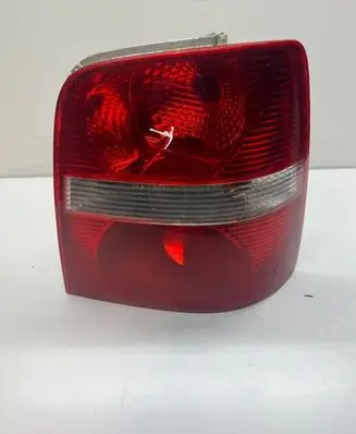 Volkswagen Touran I Rear/tail lights 158674
