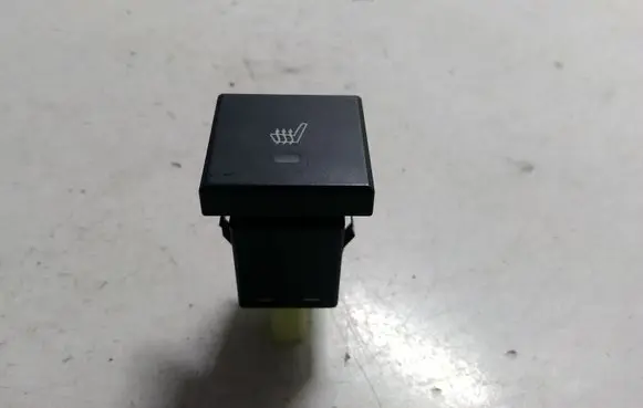 Opel Vectra C Seat heating switch 24435846 13549904
