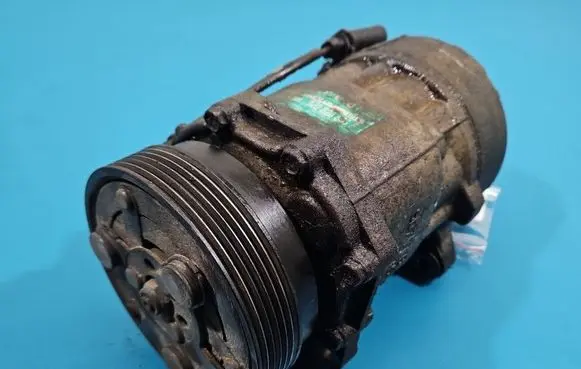 Volkswagen Bora Air conditioning (A/C) compressor (pump) 1J0820803F IMPRK1526160