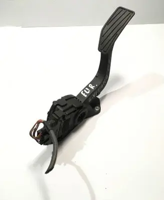 Suzuki Grand Vitara II Accelerator throttle pedal 590065J01 6PV00907400 26102005