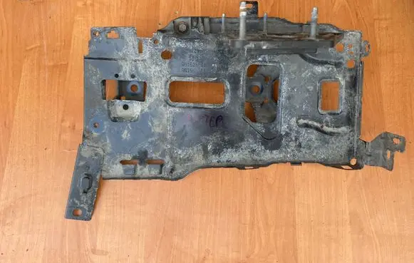 Peugeot Rifter Battery tray 9815288480 9815411580