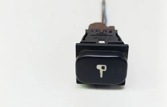 Peugeot 607 Central locking switch button 96296488