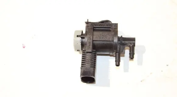 Audi A4 S4 B8 8K Turbo solenoid valve 1K0906283A