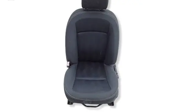 Nissan Qashqai Front passenger seat OW5E7P7