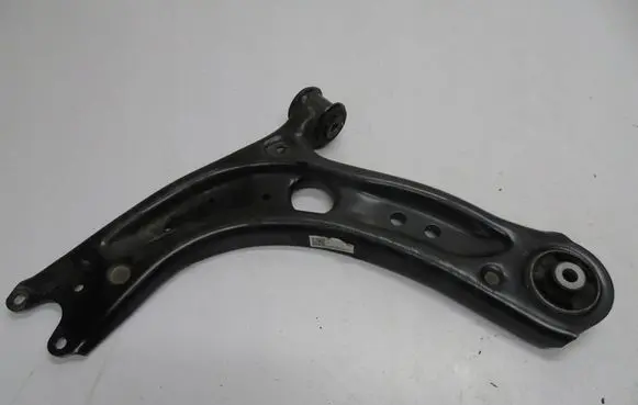 Volkswagen T-Roc Front lower control arm/wishbone 5Q0407151R