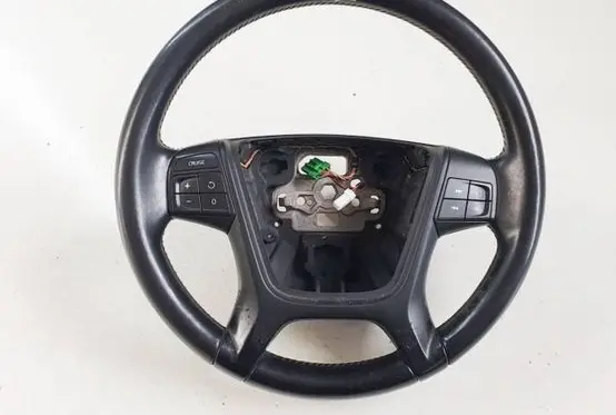 Volvo V70 Steering wheel P31271093 8761252505319 34108765A