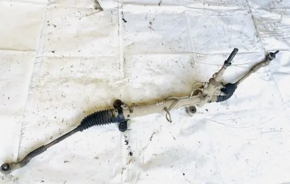 Toyota Avensis Verso Steering rack LHD