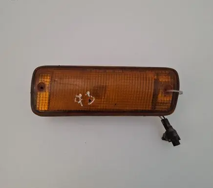 Toyota Land Cruiser (BJ70) Front indicator light 