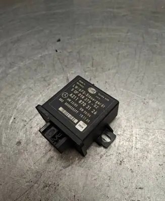 Mercedes-Benz E W211 Light module LCM 5DF00827802 A2118703126