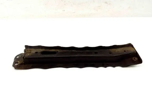 Toyota RAV 4 (XA40) Radiator support slam panel bracket 