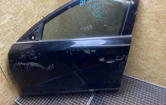 Audi A8 S8 D4 4H Front door 1234