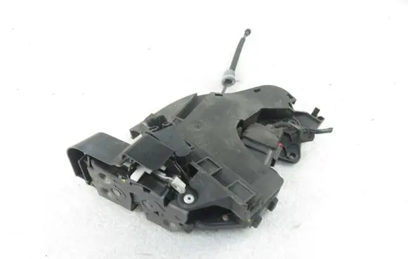 Volvo S40 Rear door lock 30753674