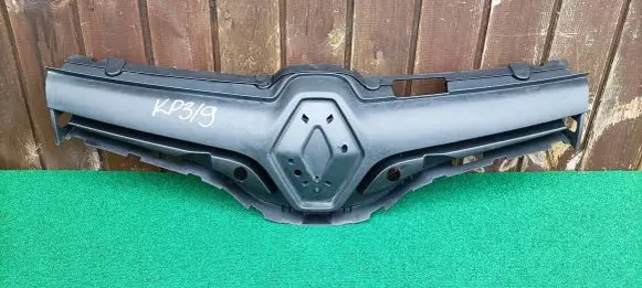 Renault Kangoo II Front grill
