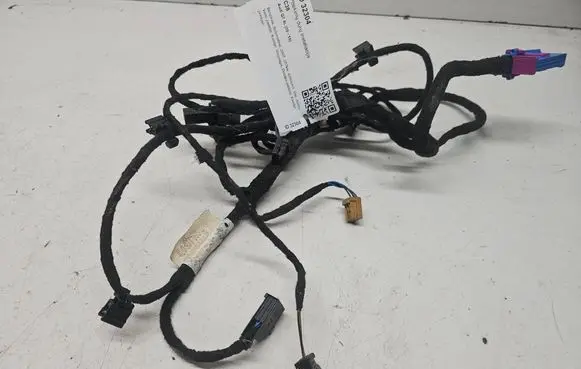 Audi Q7 4L Front door wiring loom 