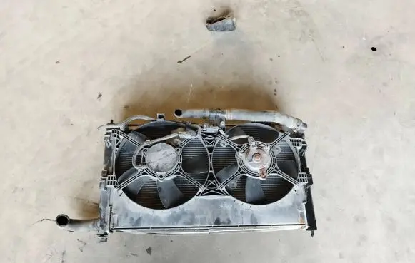 Mitsubishi ASX Radiator support slam panel