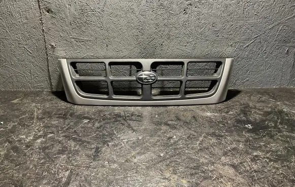 Subaru Forester SF Quarter panel pressure vent 