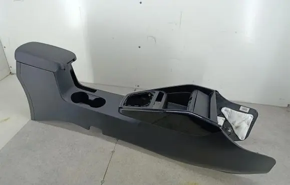 KIA Stonic Center console 84611H8100