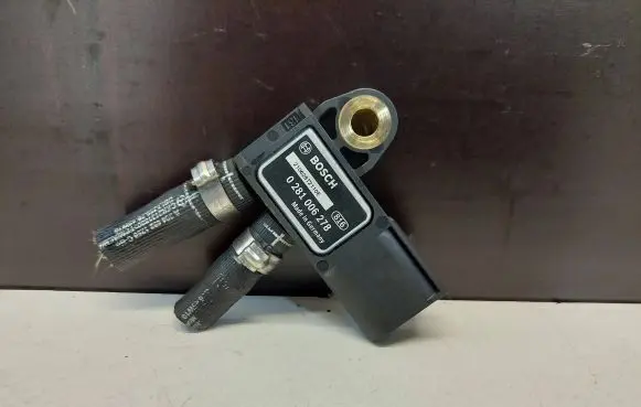 Ford Fiesta Exhaust pressure sensor 0281006278