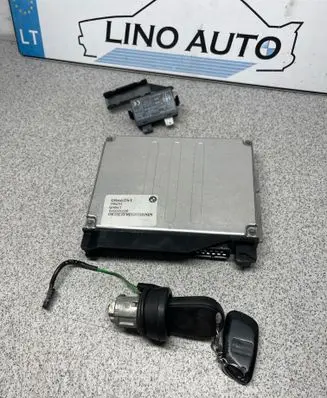 BMW 5 E39 Engine ECU kit and lock set 1429985 8362337 8362278