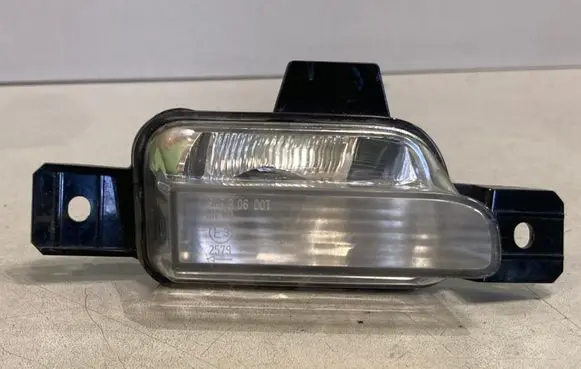 Volkswagen Tiguan Reverse light 5N0941071