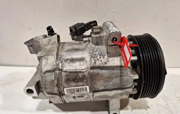Renault Clio V Air conditioning (A/C) compressor (pump) 926004423R