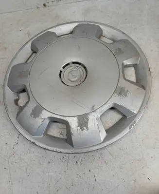 Skoda Fabia Mk1 (6Y) R14 wheel hub/cap/trim 6Y0601147C