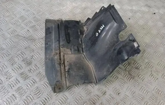 Suzuki Swift II Other engine bay part 7241168L0