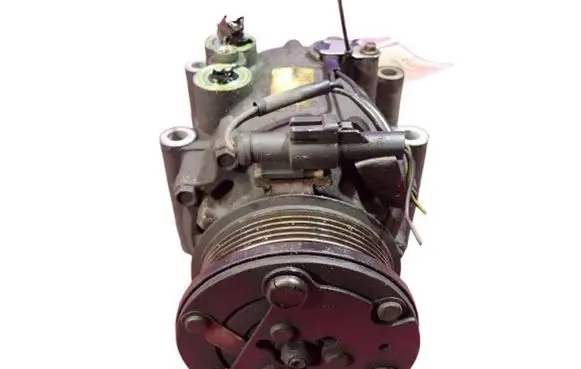 Ford Focus C-MAX Air conditioning (A/C) compressor (pump)