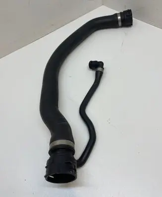 BMW 5 E60 E61 Engine coolant pipe/hose 7787449