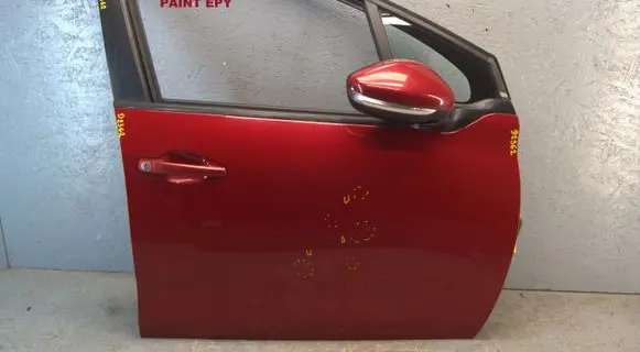 Peugeot 208 I Front door