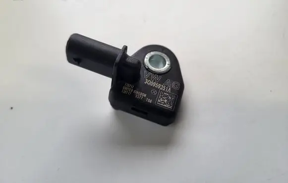 Skoda Octavia Mk3 (5E) Airbag deployment crash/impact sensor