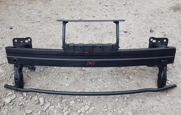 Hyundai i30 Front bumper support beam