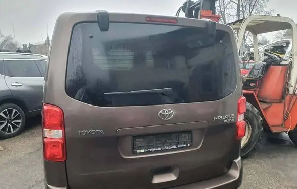 Toyota Proace Truck tailgate 
