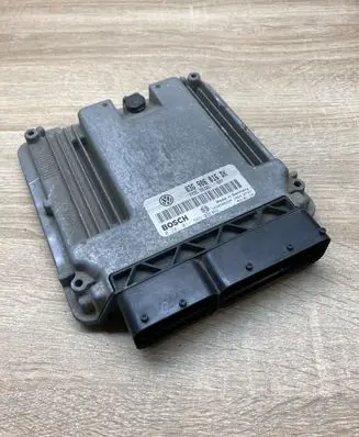 Volkswagen Touran I Engine control unit/module ECU 03G906016DK 0281011946