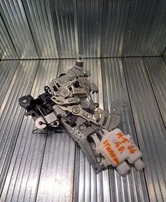 Mazda 5 Sliding door lock 