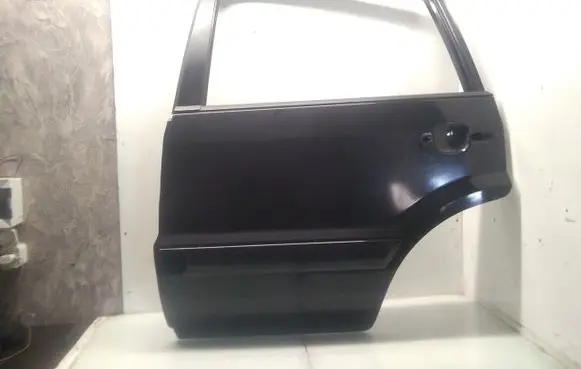 Ford Fusion Rear door