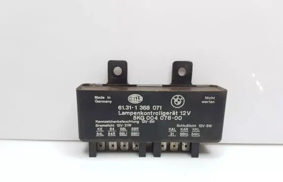 BMW 5 E34 Other relay 1368071