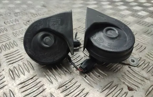 Mini One - Cooper Coupe R56 Horn signal