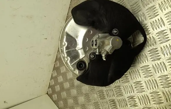 Renault Clio V Master brake cylinder 472109156R