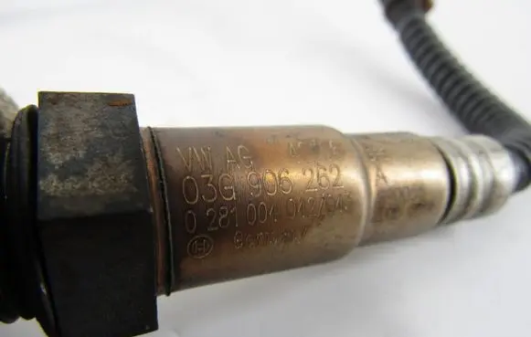 Volkswagen Golf V Lambda probe sensor 03G906262A