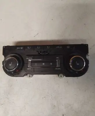 Skoda Octavia Mk2 (1Z) Climate control unit 3T0907044AL 5HB00974935 SW0302