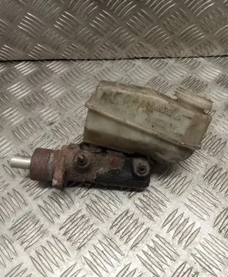 Renault Megane I Master brake cylinder 7700828034F