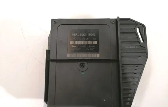 Mercedes-Benz E W210 Comfort/convenience module 2108203826