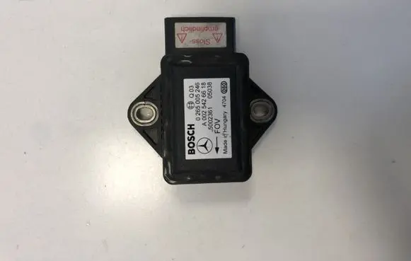 Mercedes-Benz Vito Viano W638 ESP acceleration yaw rate sensor A0025426618 0265005246