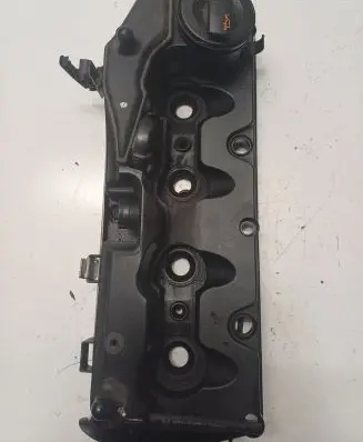 Volkswagen PASSAT B7 Rocker cam cover 03L103469R