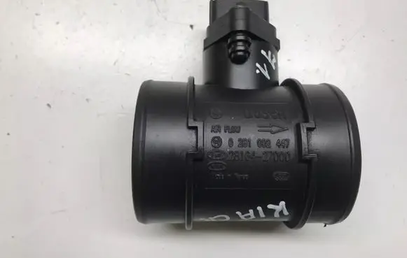 KIA Carens I Mass air flow meter 0281002447 0816427000