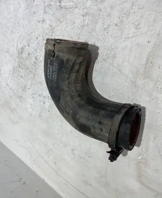 Volvo S60 Intercooler hose/pipe 31293663