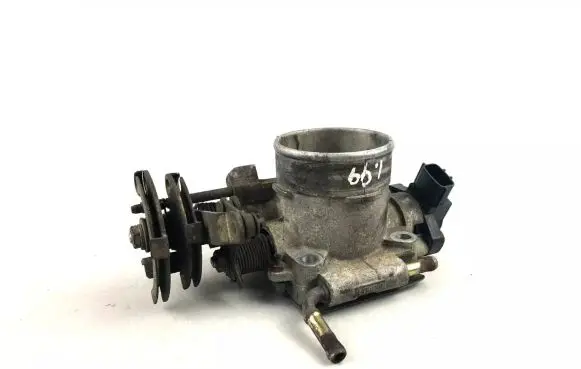 Subaru Impreza I Throttle valve